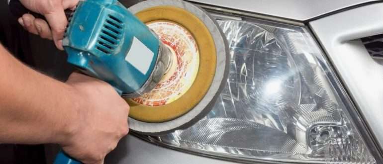 Полировка фар для улучшения видимости и безопасности на дороге