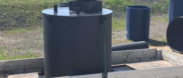 Недорогой погреб из пластика для вашего участка экономия и надежность