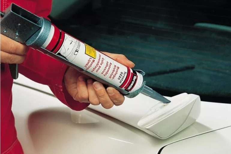 Как выбрать правильный герметик для ремонта автомобиля