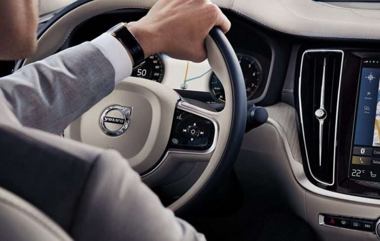 Смена сайта у официального дилера Вольво: новые возможности и преимущества