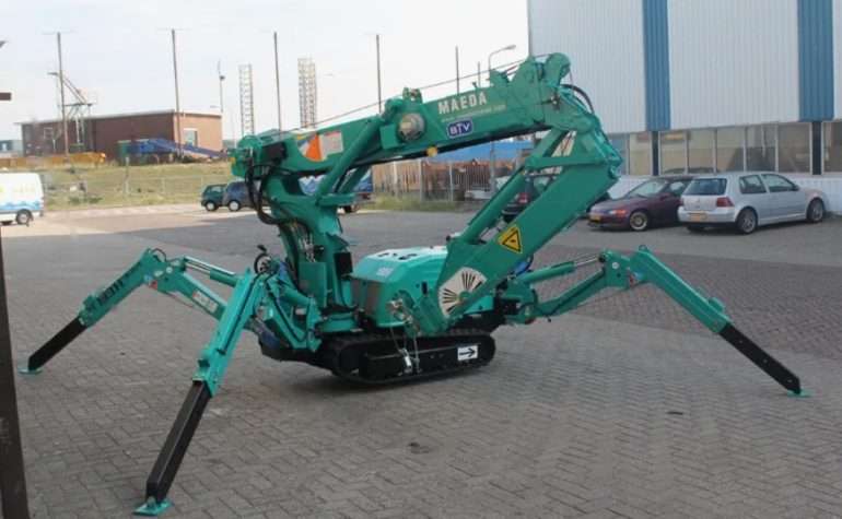 Аренда мини-кран паука как решение для работы в стеснённых условиях