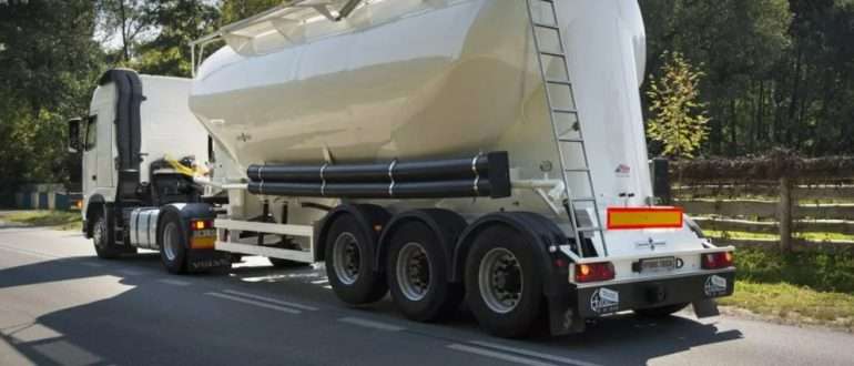 Топ-5 полуприцепов для перевозки сыпучих материалов